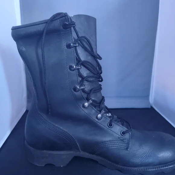 Black Combat Boots - Picture 4 of 7